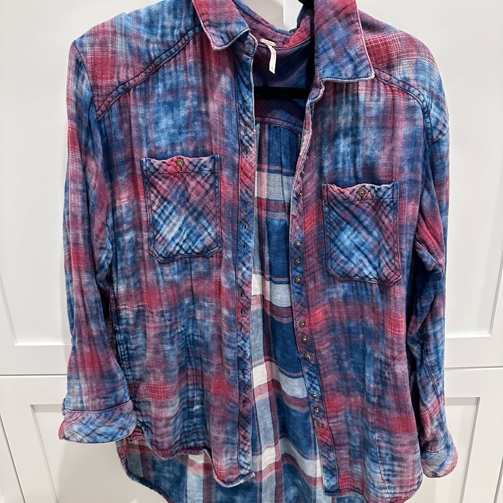 Free people oversized flannel, red/blue, size small